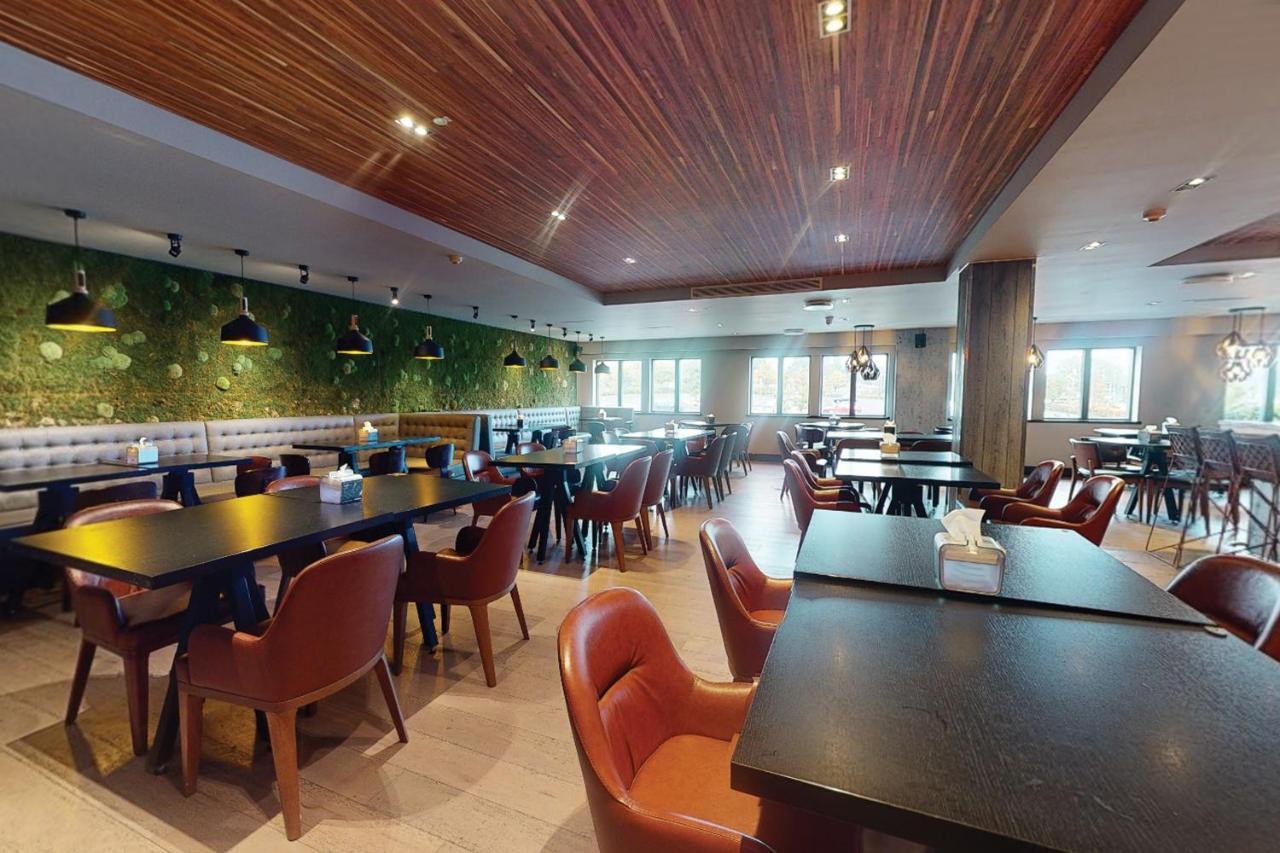 Village Hotel Birmingham Walsall Exterior foto